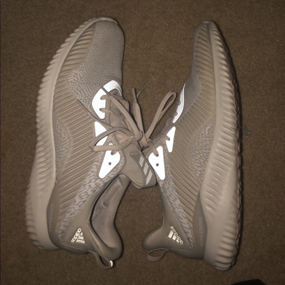 adidas alpha bounce - Picture 1 of 4
